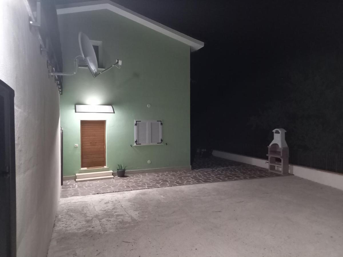 Casaletto Santo Spirito Βίλα Labro Εξωτερικό φωτογραφία